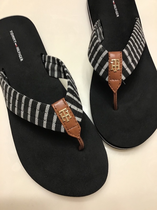 Tommy Hilfiger Shoes - TOMMY HILFIGER BLACK/WHITE STRIPED THONG SANDALS WOMENS